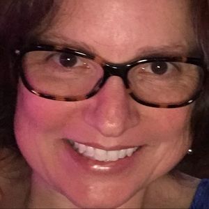 Meet your Posher, Avril